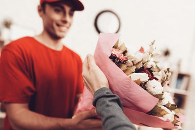 What You Need to Know When Buying Flowers Online