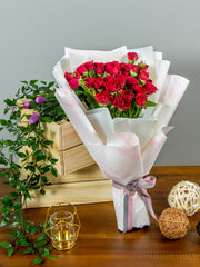 Red spray roses bouquet