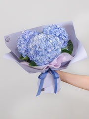 Three-stalk blue hydrangea bouquet